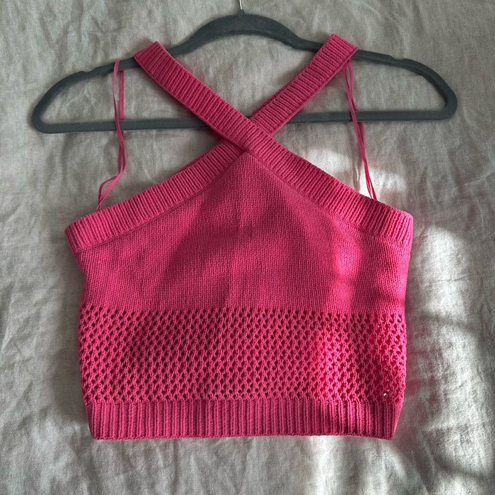 Pink knit crop top